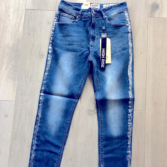 Frayed Glitter Trim High Waist Ankle Skinny Jeans - Picture 4 of 11